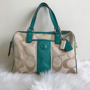 Authentic Coach Crossbody / Handbag